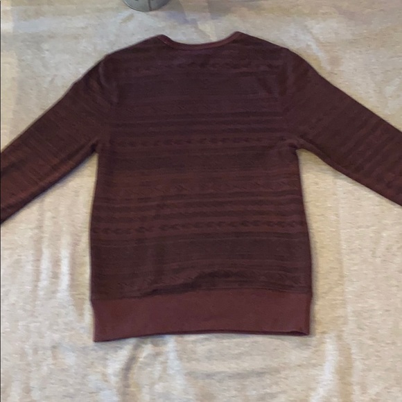 Burgundy and Black Lightweight Sweater - Picture 3 of 5
